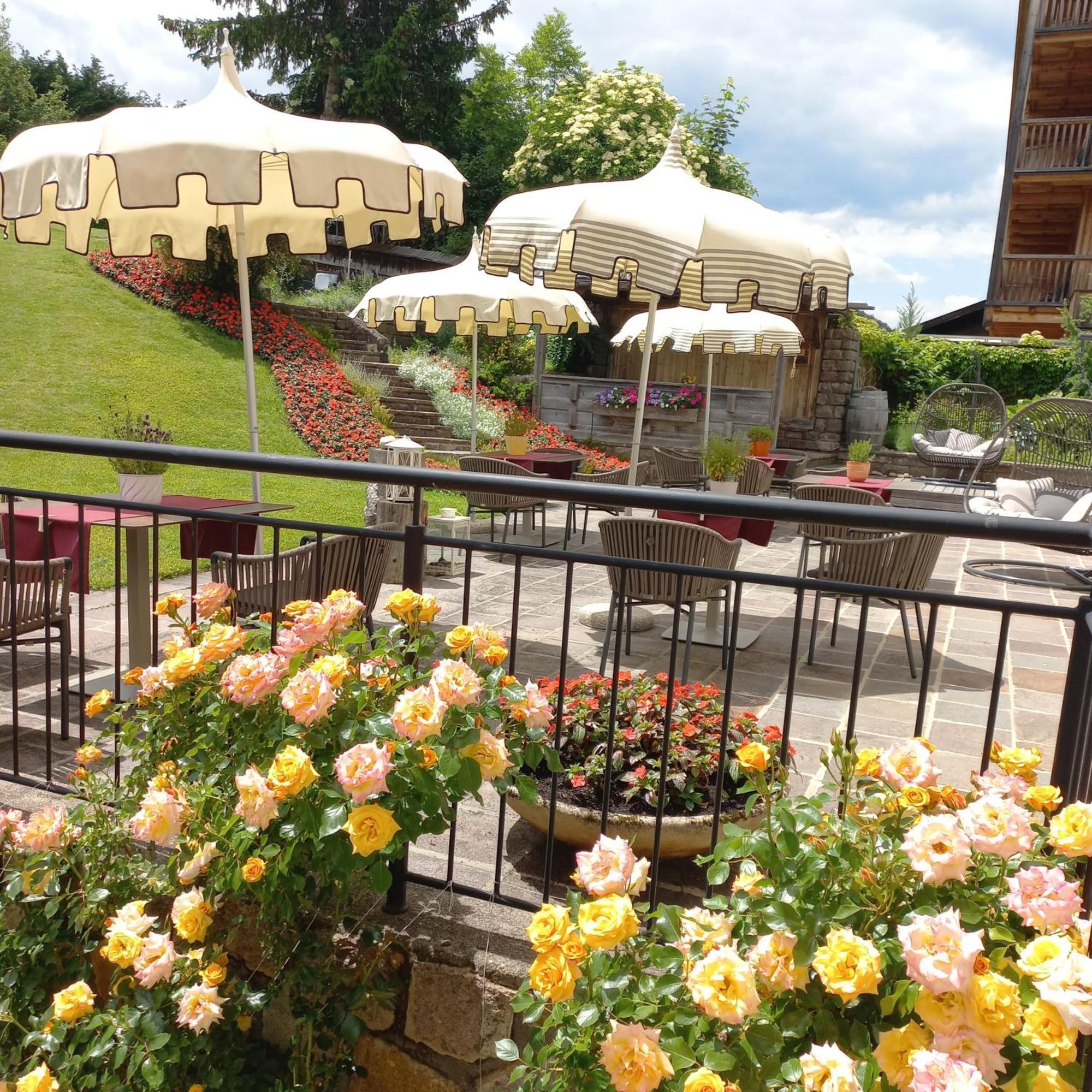 Hotel Castel Oswald Von Wolkenstein กัสเตลรอตโต ภายนอก รูปภาพ